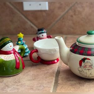 Christmas teapot with mug, milk picture salt & pepper shaker